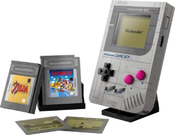 Haz un viaje a la nostalgia y rinde homenaje a un icono de los videojuegos con el set de LEGO Game Boy Game Boy 1