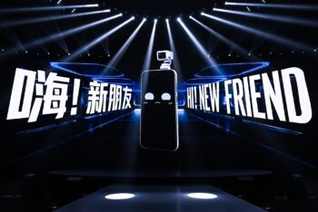 HONOR Robot Phone: el celular con gimbal incorporado ya tiene precio HONOR Robot Phone con gimbal integrado de titanio 4DoF